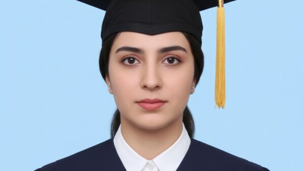 عکس ۳×۴ رسمی برای فرم دفاع پایان‌نامه